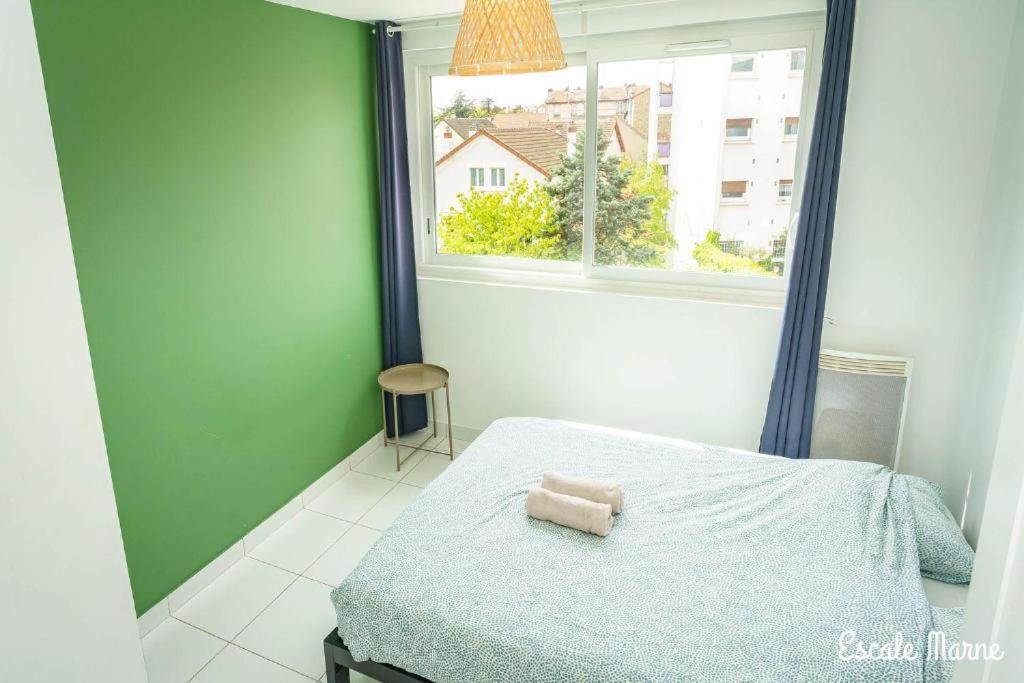 Escale-Marne Fr - 202 - Free Parking - Free Luggage Storage - All Equipped - Linen Included - Washing Machine - 10Mn Walk Metro 8 - Rer A - Panoramic View - From 1 To 14 Guests Maisons-Alfort Quarto foto